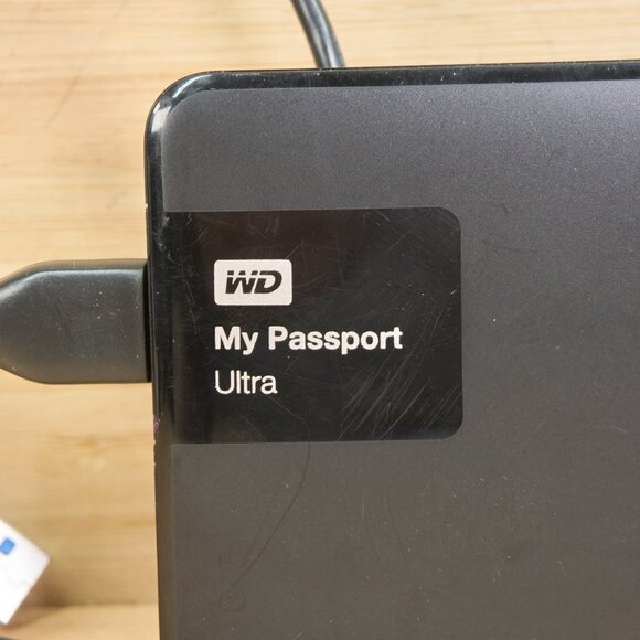 WD Elements SE 1TB Portable External Hard Drive WDBEPK0010BBK – USB Storage - Picture 2 of 3